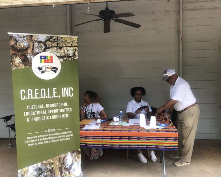 Cover image for Louisiana Creolophones encourage Creoles to learn their language