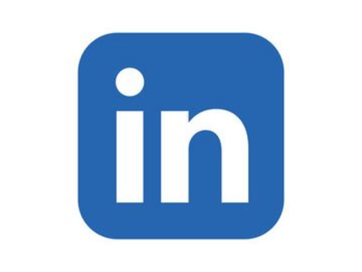 Cover image for Linkedin Posts/Page Management/Ads for Long-Term Growth