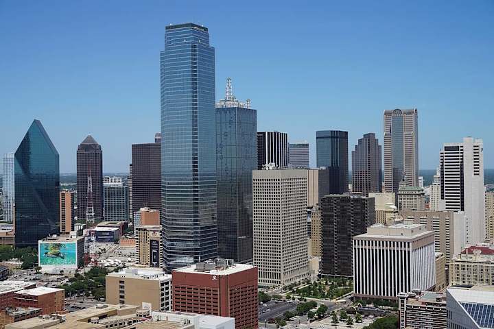 Cover image for Dallas