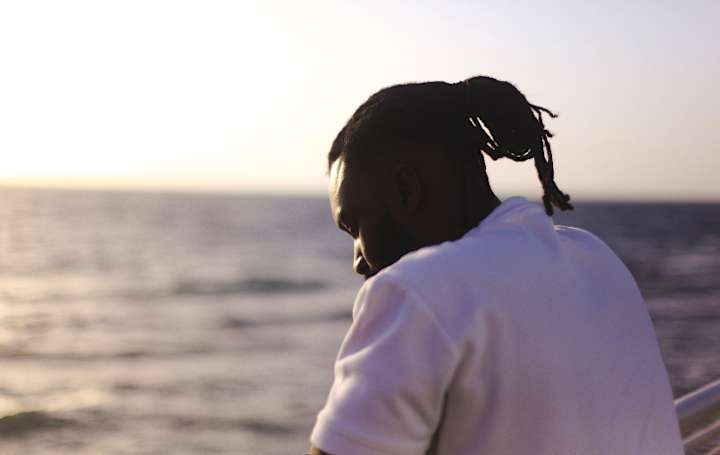 Cover image for Hamza Hawsawi's R&B Journey: An Interview with Deeds Magazine