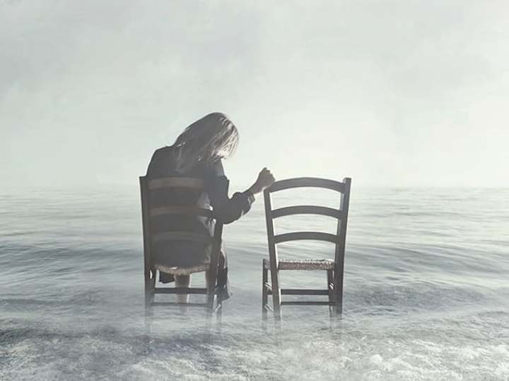 Cover image for Understanding How to Live with Grief