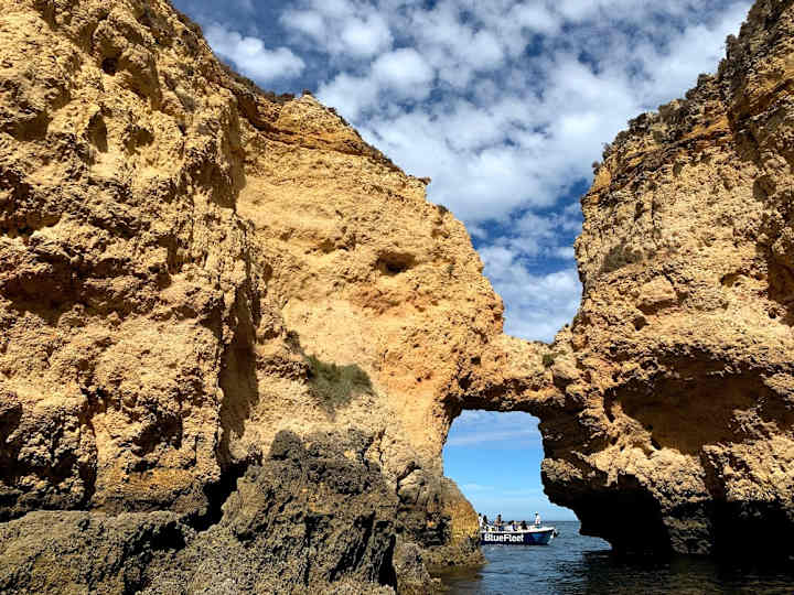 Cover image for 5 Activities for Connecting with Nature in Lagos, Portugal