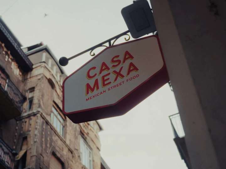 Cover image for CASA MEXA