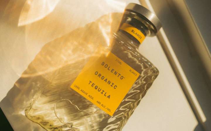 Cover image for Solento Organic Tequila