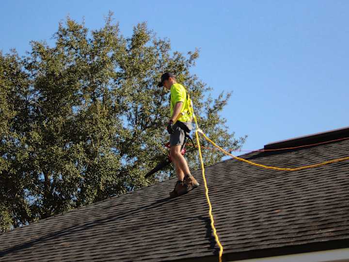 Cover image for Roofing Service webpage