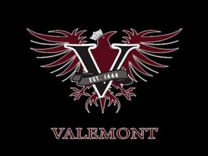 Cover image for Transmedia Producer "Valemont"