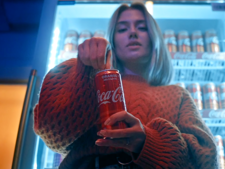 Cover image for Coca Cola
