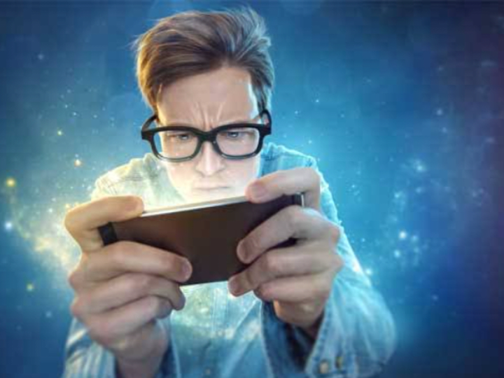 Cover image for Smart Phone and Internet Addition 