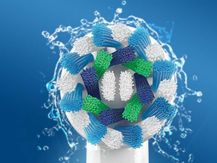 Cover image for Oral-B Social Media