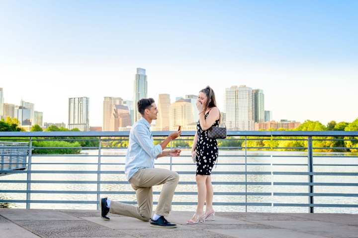 Cover image for Surprise Engagement At Lady Bird Lake, Austin - Popped Blog