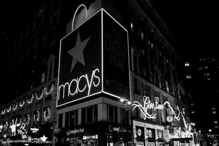 Cover image for Holiday Shopping and Premises Liability in New York: A Festive …