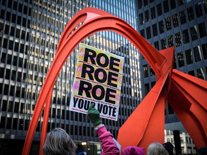 Cover image for Columbia students join Chicago Women's March for reproductive...