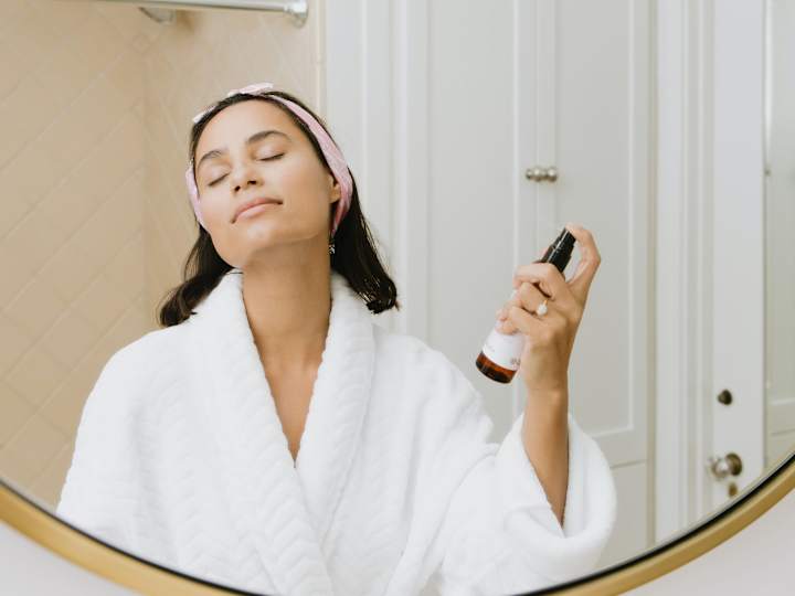 Cover image for Esthetician Social Media