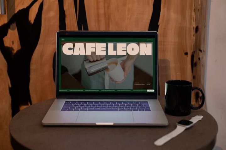 Cover image for Cafe Leon