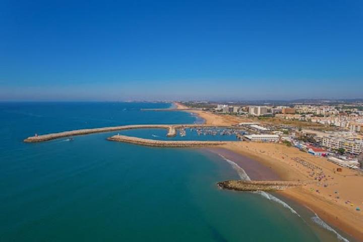 Cover image for ALGARVE – WHAT YOU NEED TO KNOW