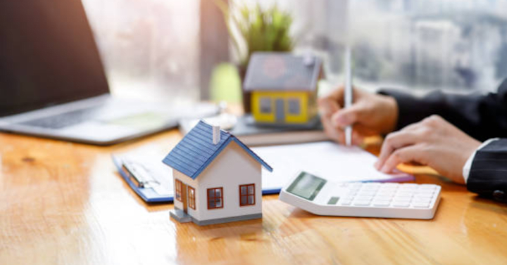 Cover image for Guide to Finding the Best Money Lender in Singapore