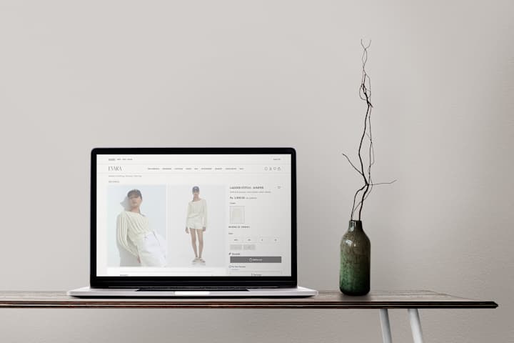 Cover image for Doorstep Trial Rooms: Fashion at Your Door, No More Returns.