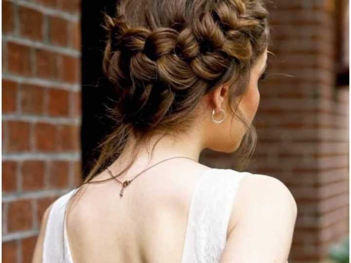 Cover image for 30 Gorgeous Curly Hair Updos – Curly Hair Journey