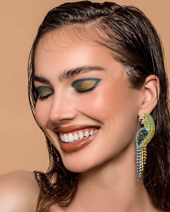 Cover image for BEAUTY RETOUCH