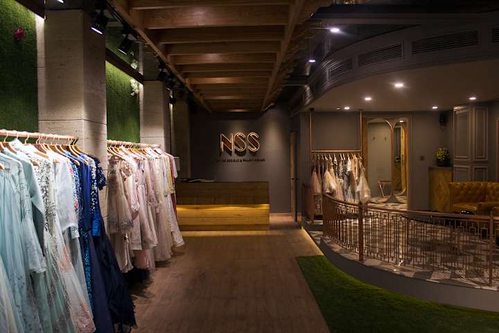 Cover image for Not So Serious – Branding a Luxury Fashion Label