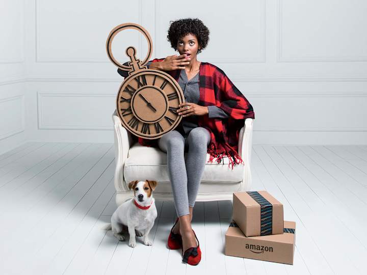 Cover image for Oprah Magazine + Amazon