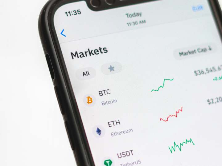 Cover image for Introduction to Blockchain and its Use Cases