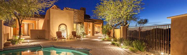 Cover image for Selling a Home in Southeast Valley, AZ