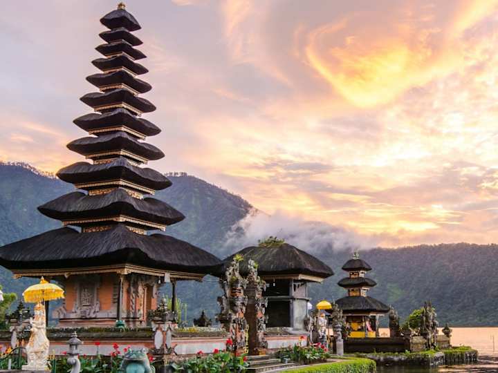 Cover image for Bali: Beauty & Culture | Transforming Travels