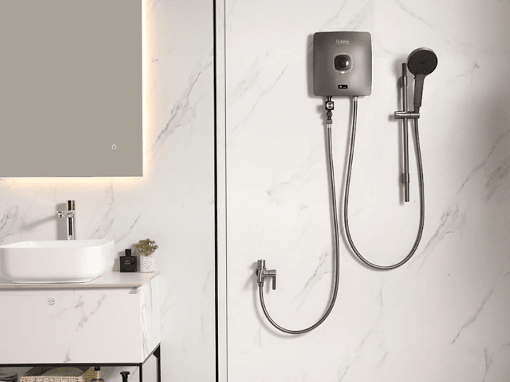 Cover image for Your Complete Guide to Choosing the Right Water Heater Singapore