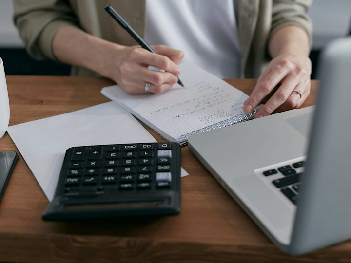 Cover image for Basic Bookkeeping