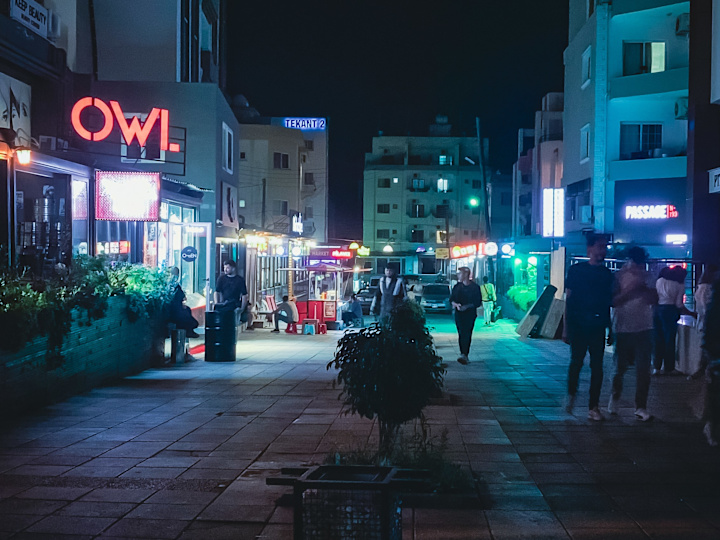 Cover image for Nighttime photography