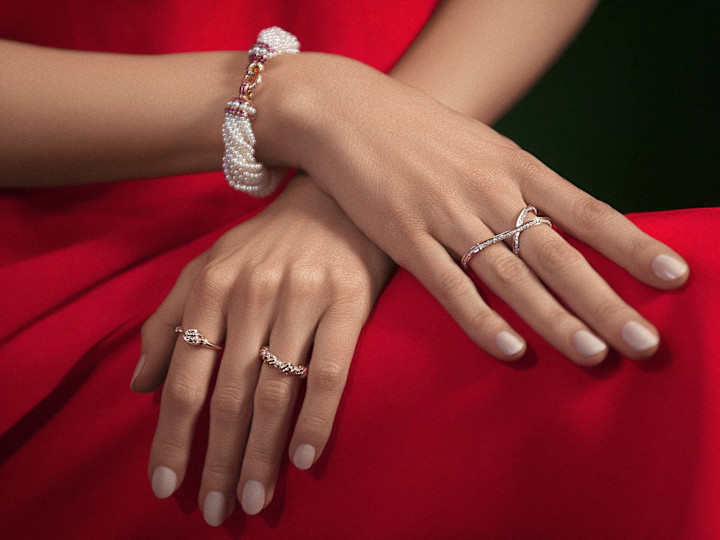 Cover image for Gafla Jewellery: reinventing symbols of the Arabian Gulf