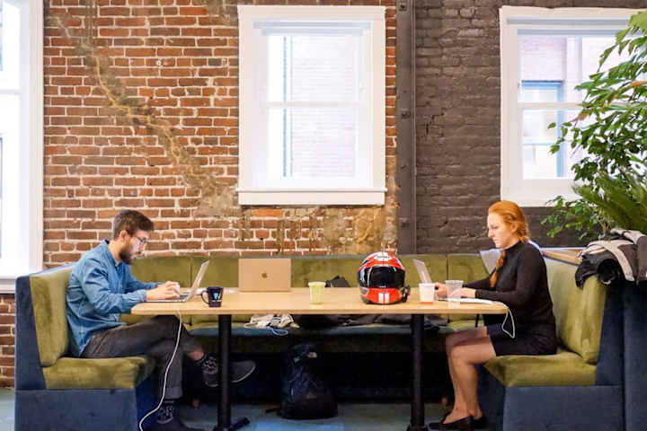 Cover image for Marketing a Co-Working Space
