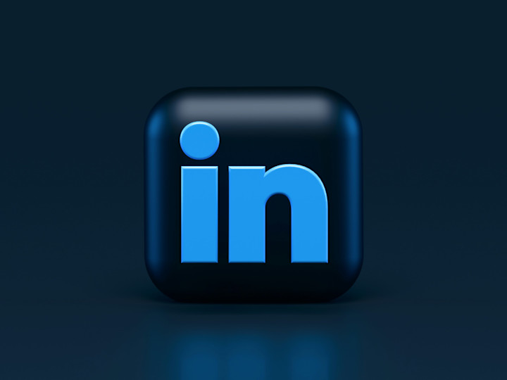 Cover image for B2B LinkedIn Content for Healthcare Startup