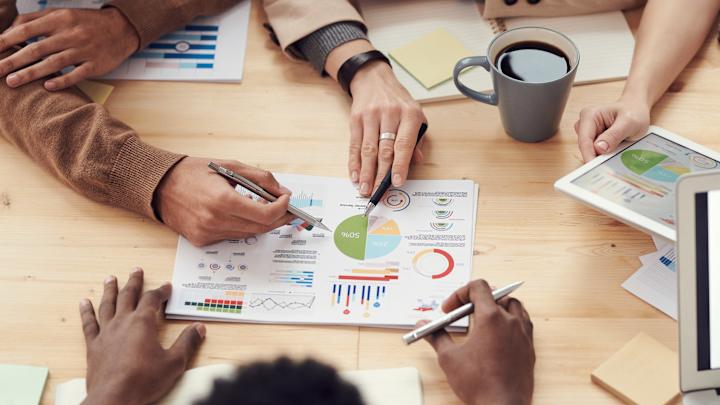 Cover image for Data Analyst