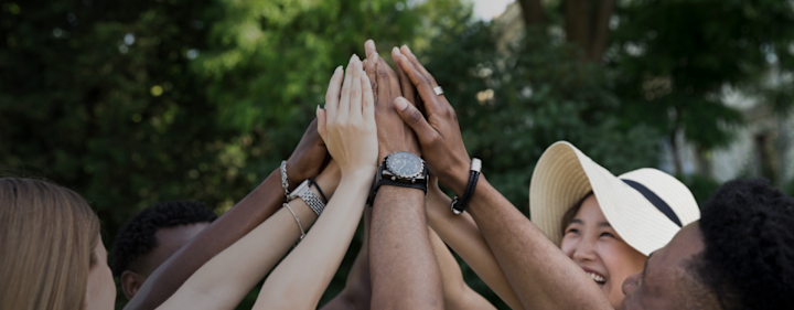 Cover image for Cross-Cultural Remote Teams Management – Leaders listen up!