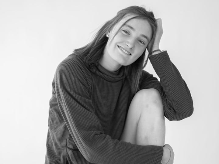 Cover image for Portraits in the studio