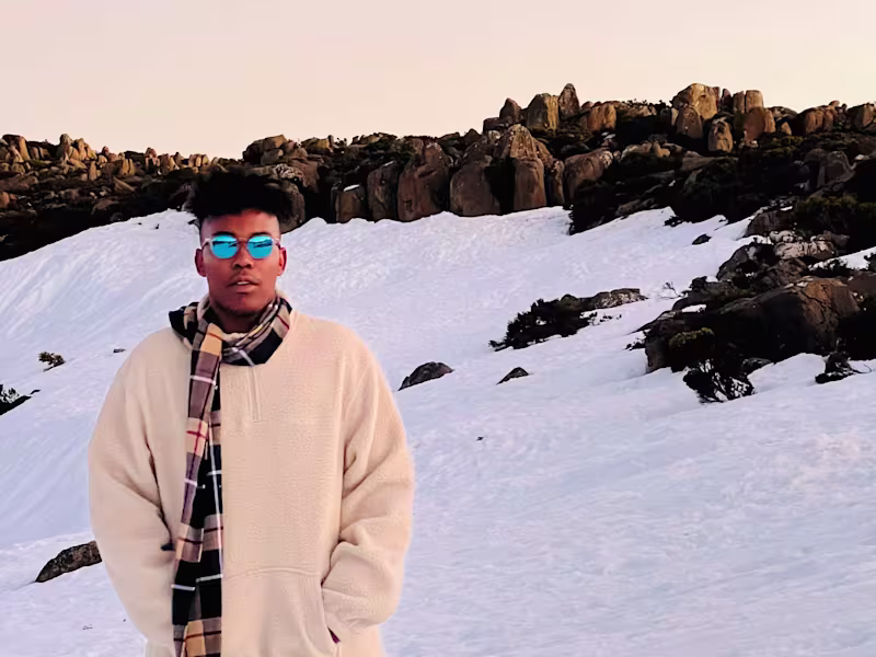 Cover image for experience in marketing, copywriting and completed projects! 