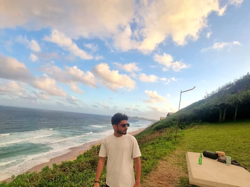 Cover image for Dynamic bilingual VA.lets work