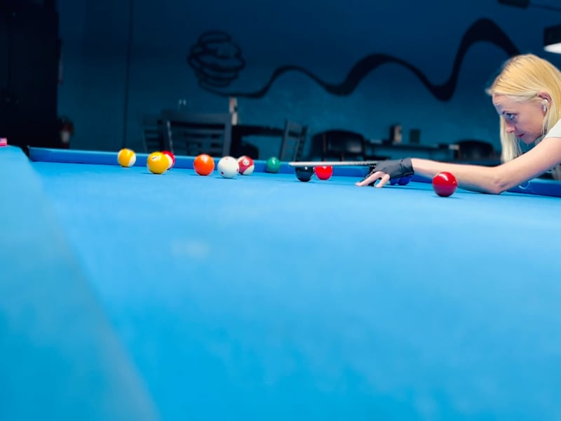 Cover image for The corner pocket bar