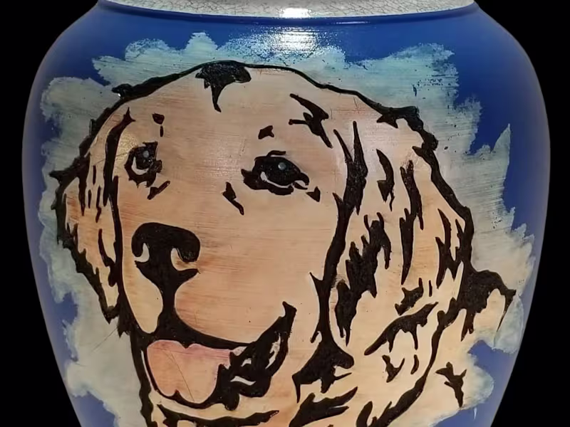 Cover image for Golden_Retriever_Pet_Urn