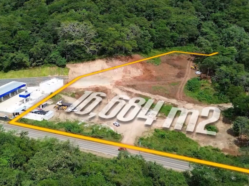 Cover image for Real Estate Adverts Showing Motion Tracked Property Lines.