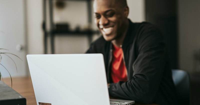 Cover image for 7 Powerful Ways to Build a Business Network Online