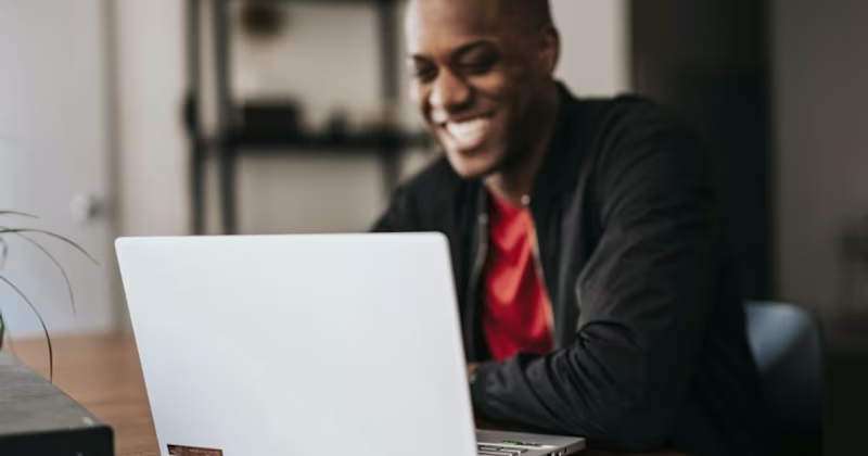Cover image for 7 Powerful Ways to Build a Business Network Online