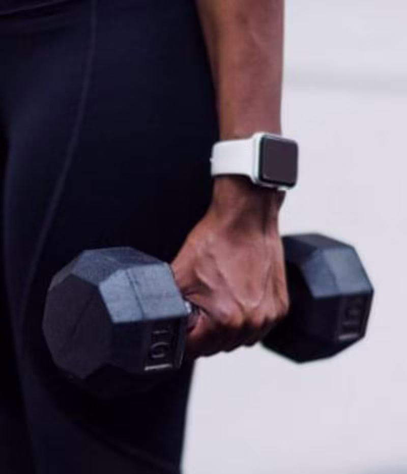 Cover image for Virginie Oltra - Coach sportif à Lyon