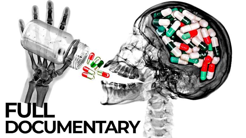 Cover image for Smart Drugs: Unlocking Your Brain's Potential - One Pill at a T…