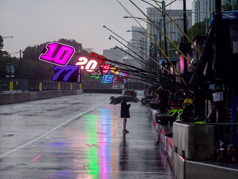 Cover image for Alex Bowman takes first place in slipper NASCAR Grant Park 165..