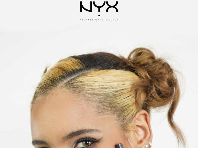 Cover image for NYX Cosmetics Smokey Eyeliner 