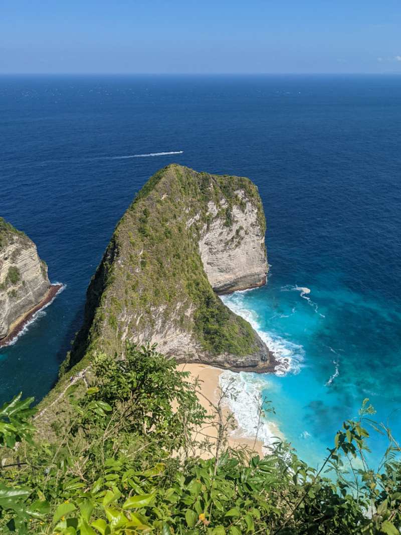 Cover image for A Quick Guide to Nusa Penida
