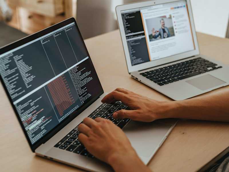 Cover image for Become a Flutter Developer in 2022 with this step-by-step guide